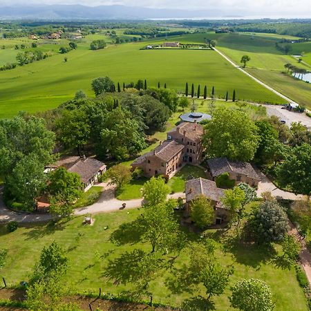 Equo Suites Petrignano Del Lago Exterior foto