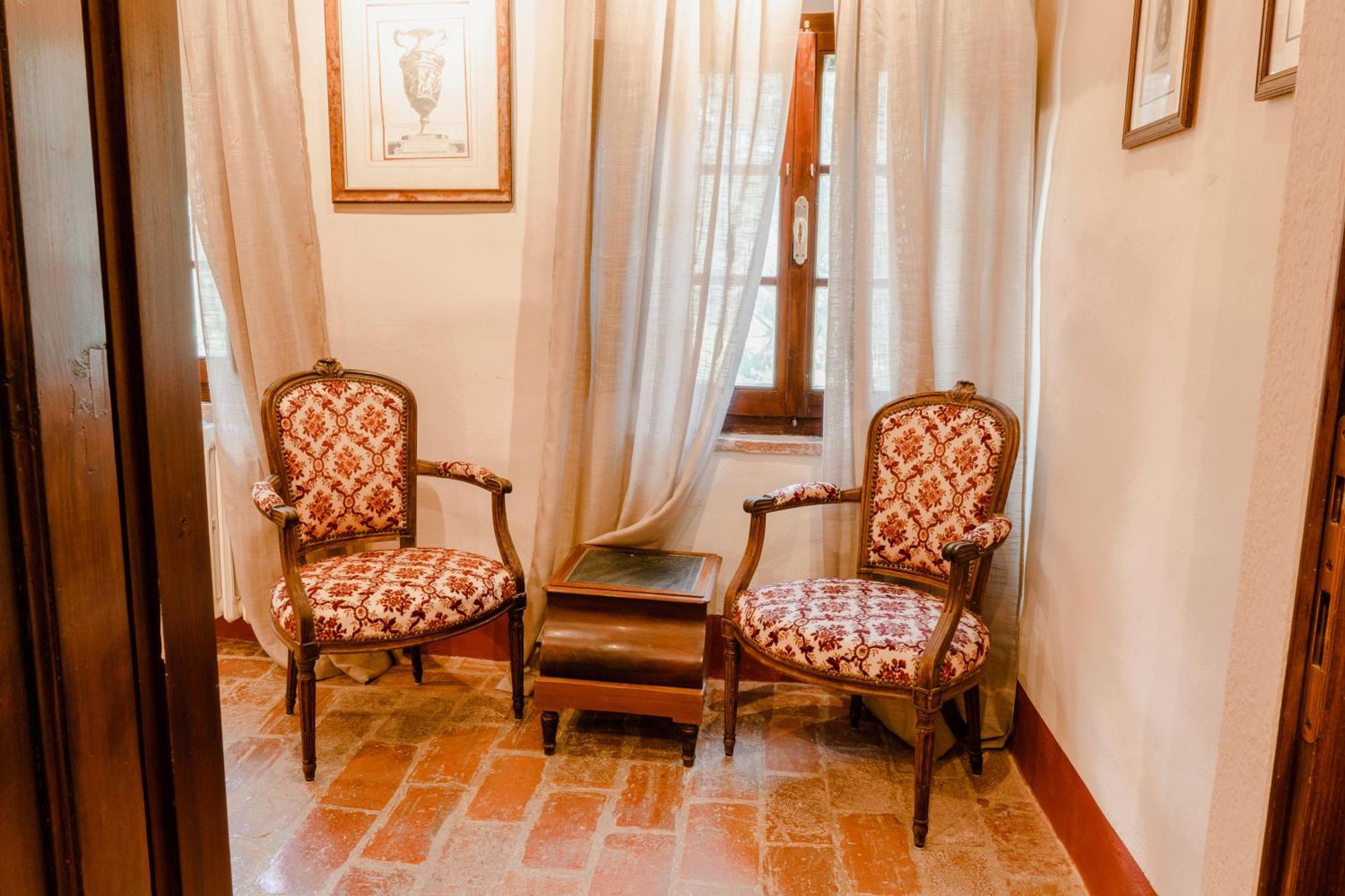 Equo Suites Petrignano Del Lago Exterior foto